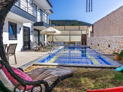  gece  -  Kasım
  | Kalkan Patara’da Jakuzili ve Korunaklı Özel Havuzlu Villa
